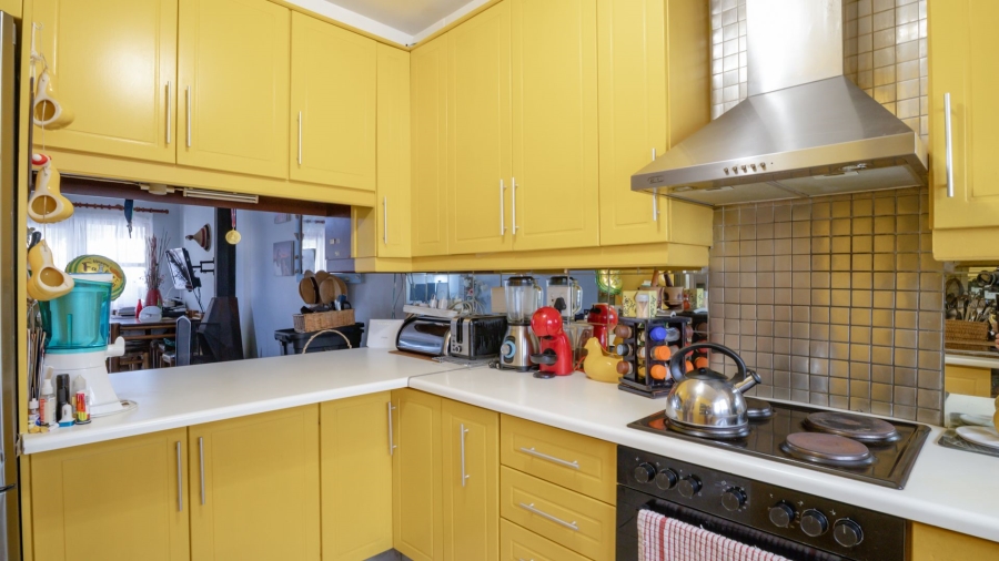 3 Bedroom Property for Sale in Wynberg Western Cape